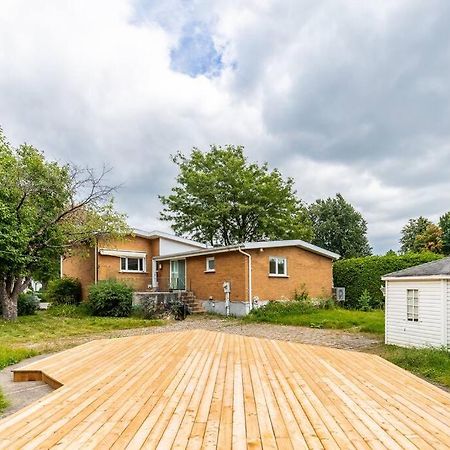 Apartament Spacious 4Br House Close To Dt Brossard Zewnętrze zdjęcie